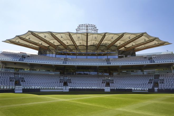 Lord's Cricket Ground - Warner Stand | © Jon Cardwell